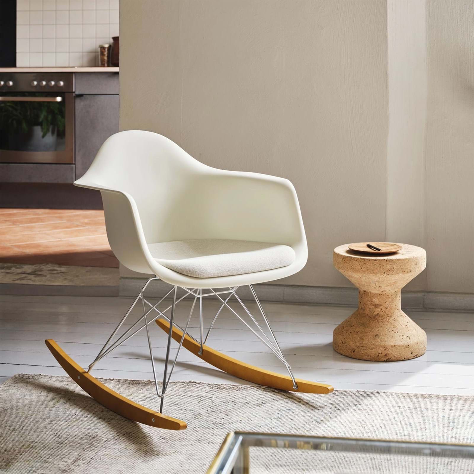 Eames Rocking Chair RE RAR från Vålamagasinet Gungstolar, Vitra, Image-3