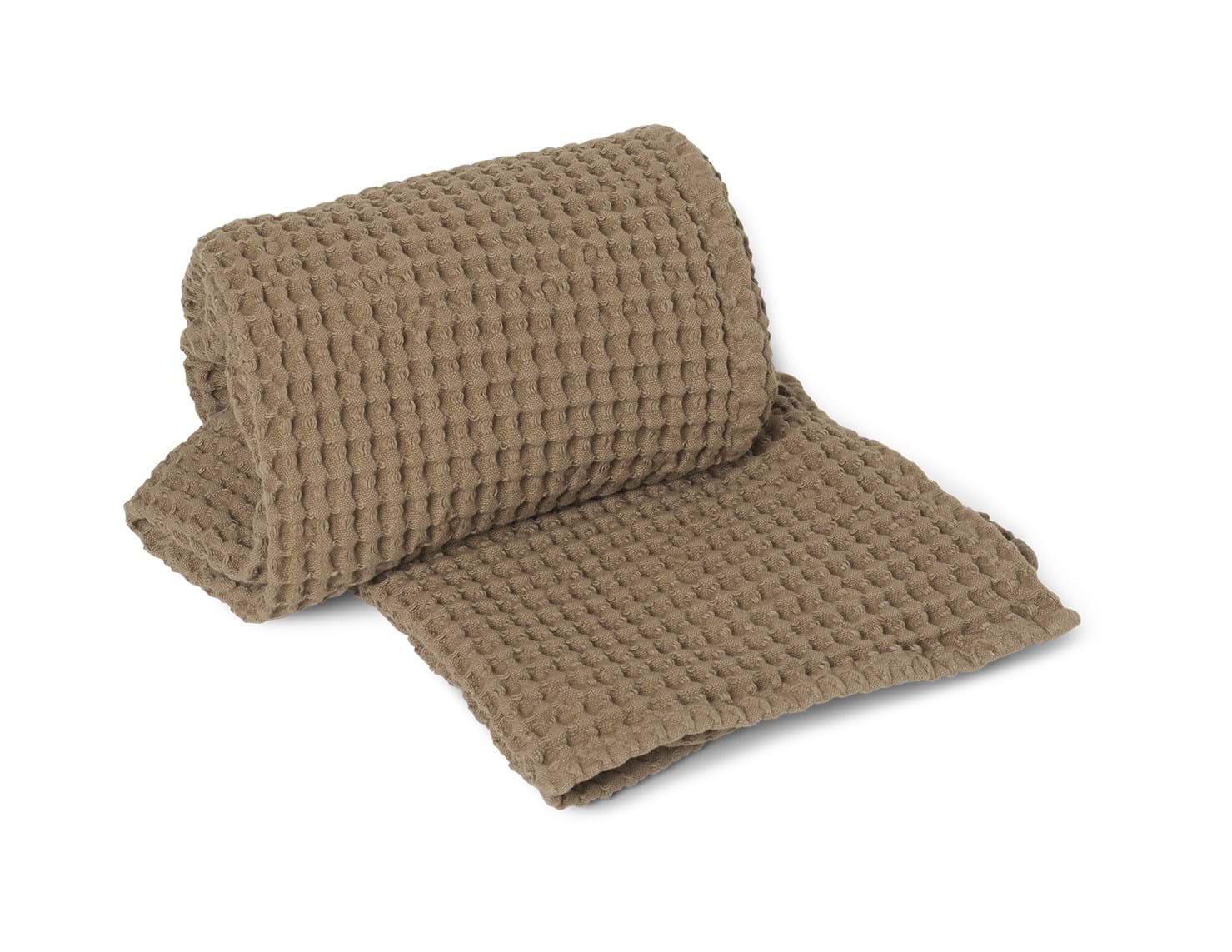 Organic Bath Towel från Vålamagasinet Handdukar, Ferm Living, Image-1