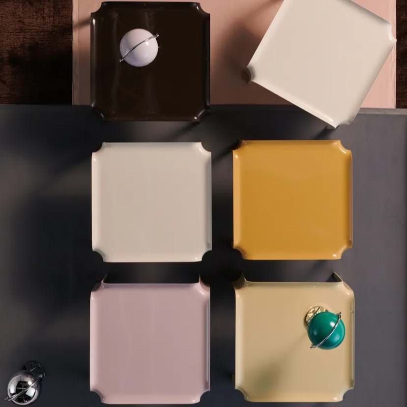 T877 Side Table från Vålamagasinet Sidobord, Gubi, Image-3