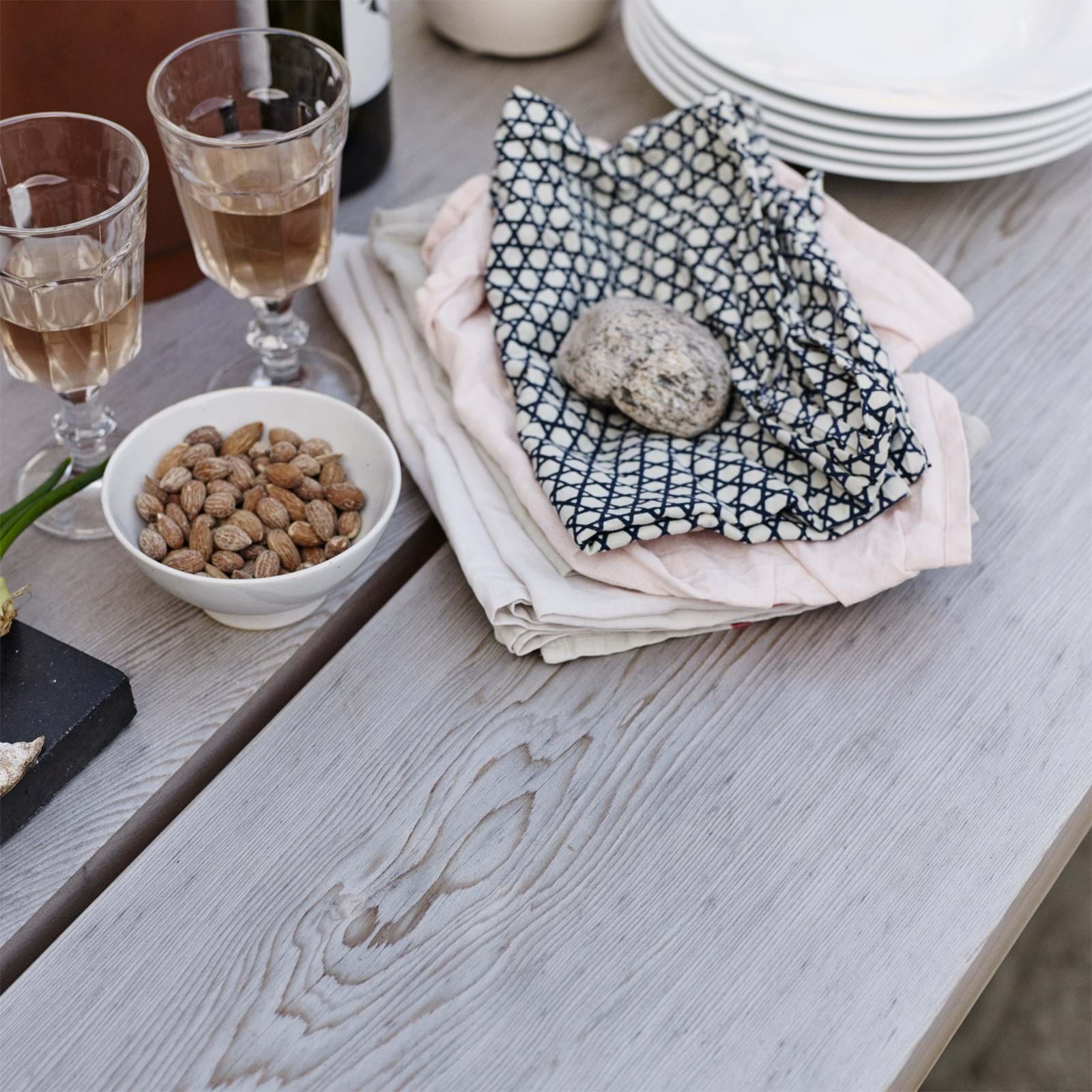 Overlap Table från Vålamagasinet Matbord, Skagerak, Image-4