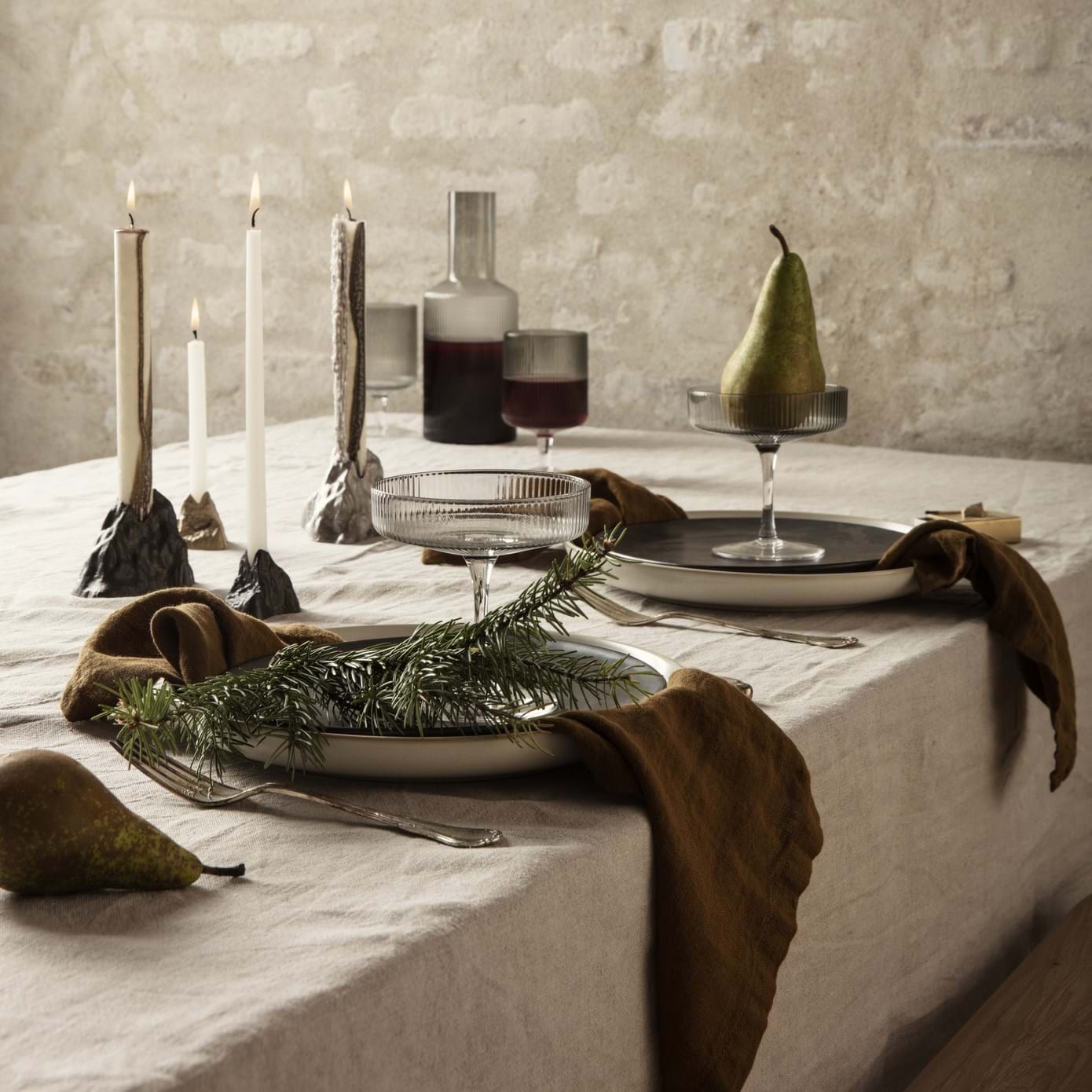 Ripple Champagne Saucers Set Of 2 från Vålamagasinet Tallrikar och glas, Ferm Living, Image-2