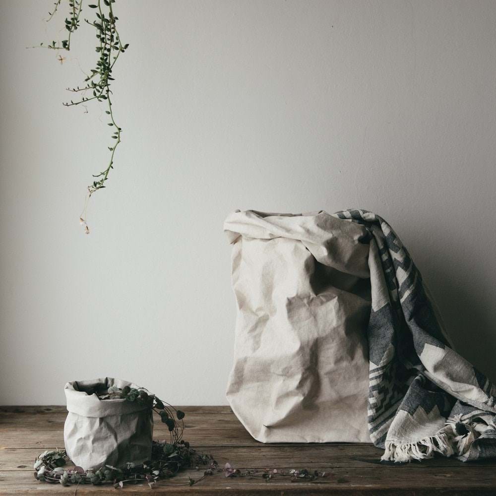 Paper Bag XL från Vålamagasinet Krukor och vaser, Uashmama, Image-4