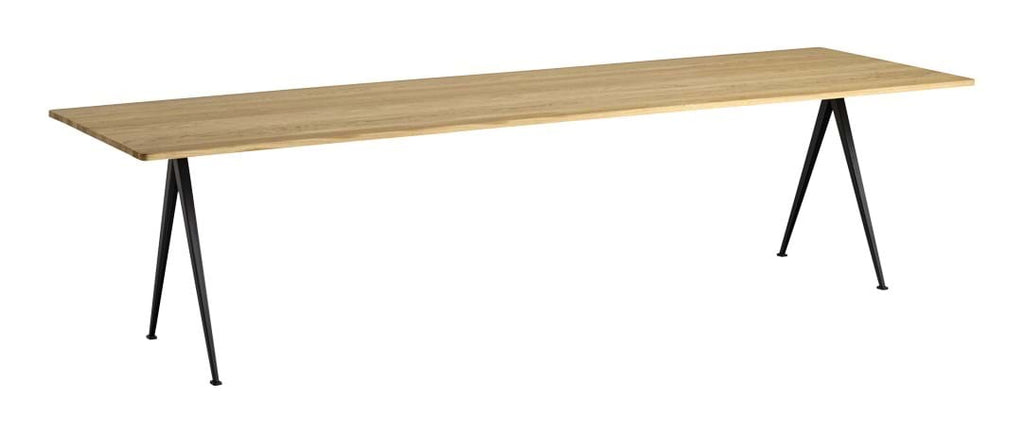 Pyramid Table 300 cm från Vålamagasinet Matbord, HAY, Image-1