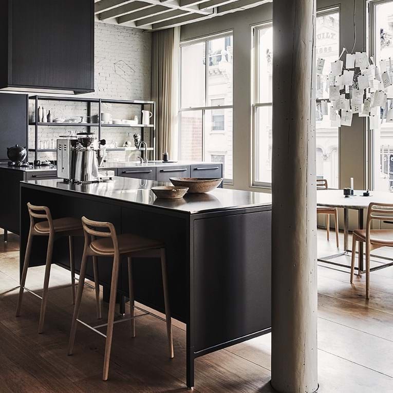 Vipp 484 Cabin Barstol från Vålamagasinet Pallar och bänkar, Vipp, Image-4