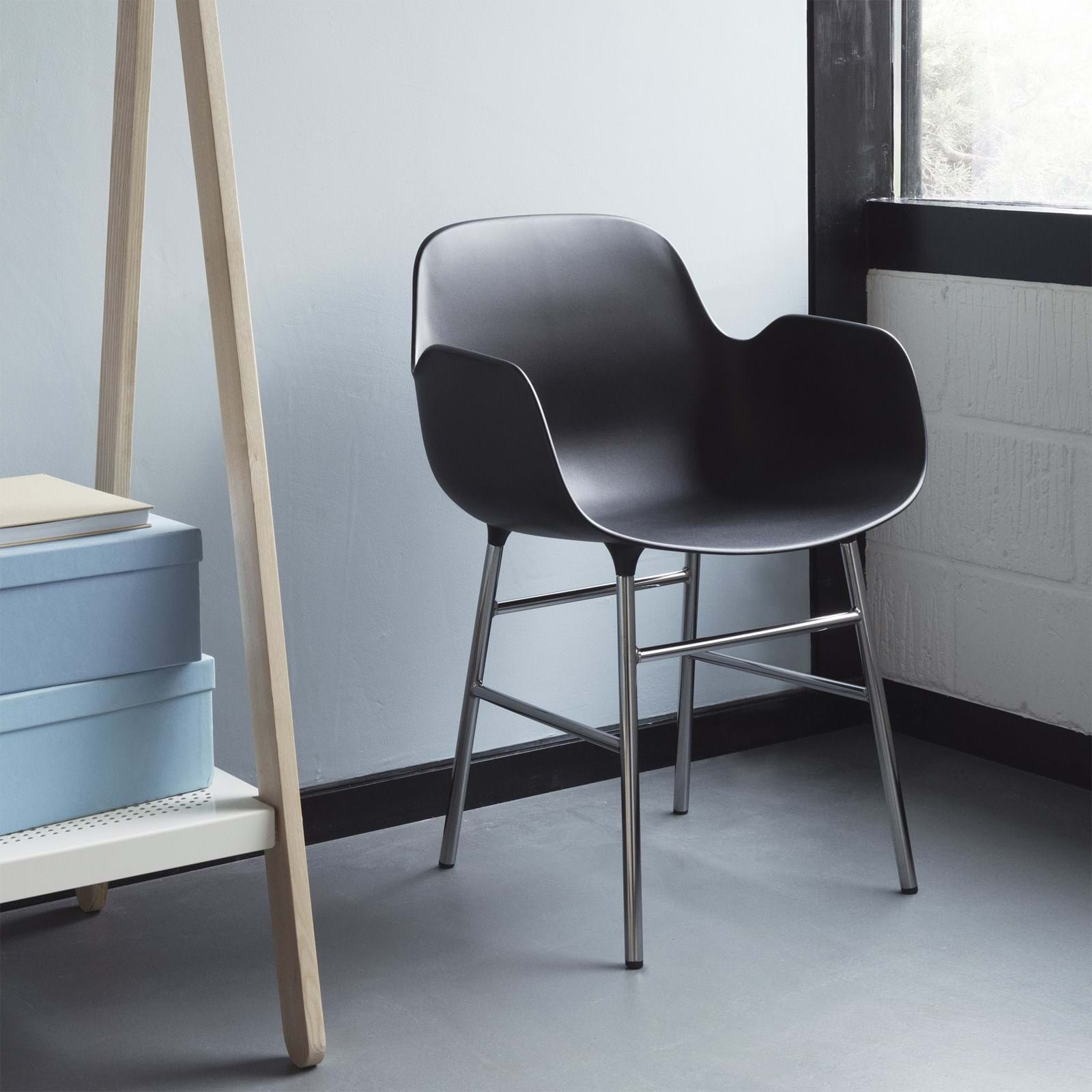 Form Armchair Steel från Vålamagasinet Matstolar, Normann Copenhagen, Image-2