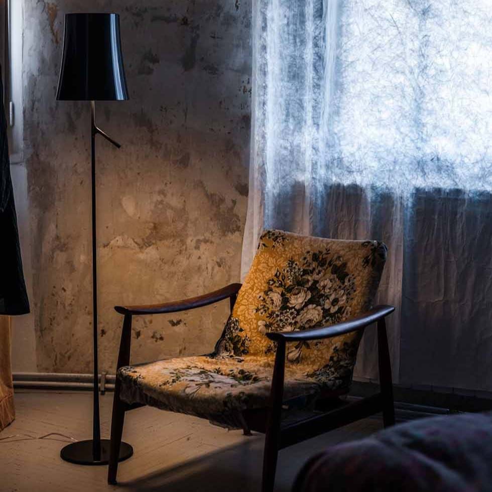 Birdie Floor Lamp On Off från Vålamagasinet Golvlampor, Foscarini, Image-3