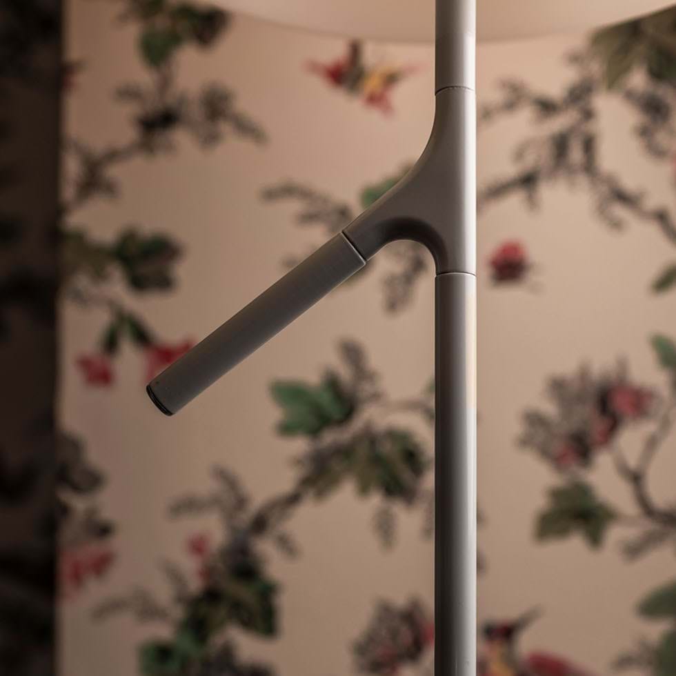Birdie Floor Lamp On Off från Vålamagasinet Golvlampor, Foscarini, Image-5