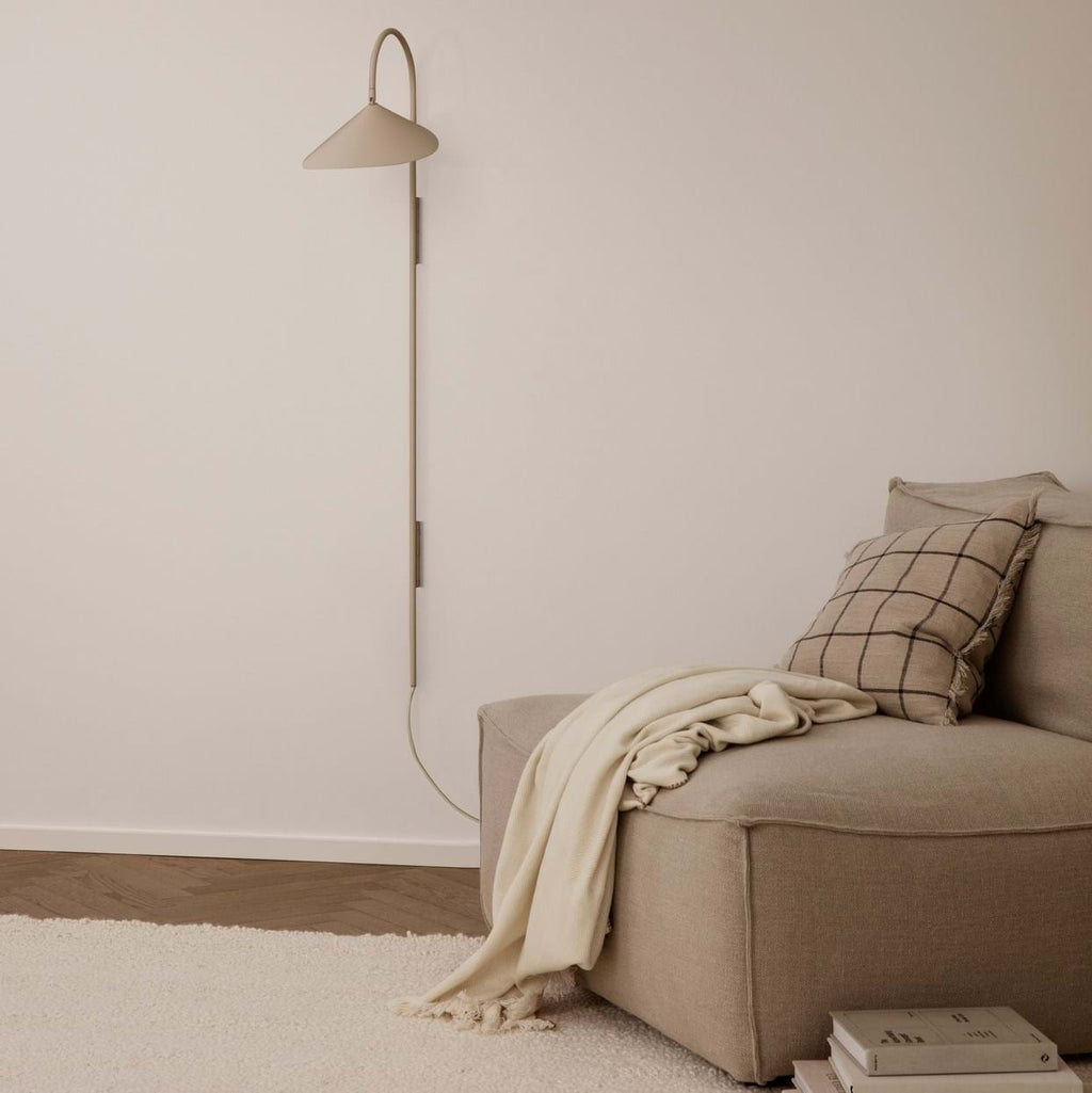 Arum Swivel Wall Lamp Tall från Vålamagasinet Vägglampor, Ferm Living, Image-2