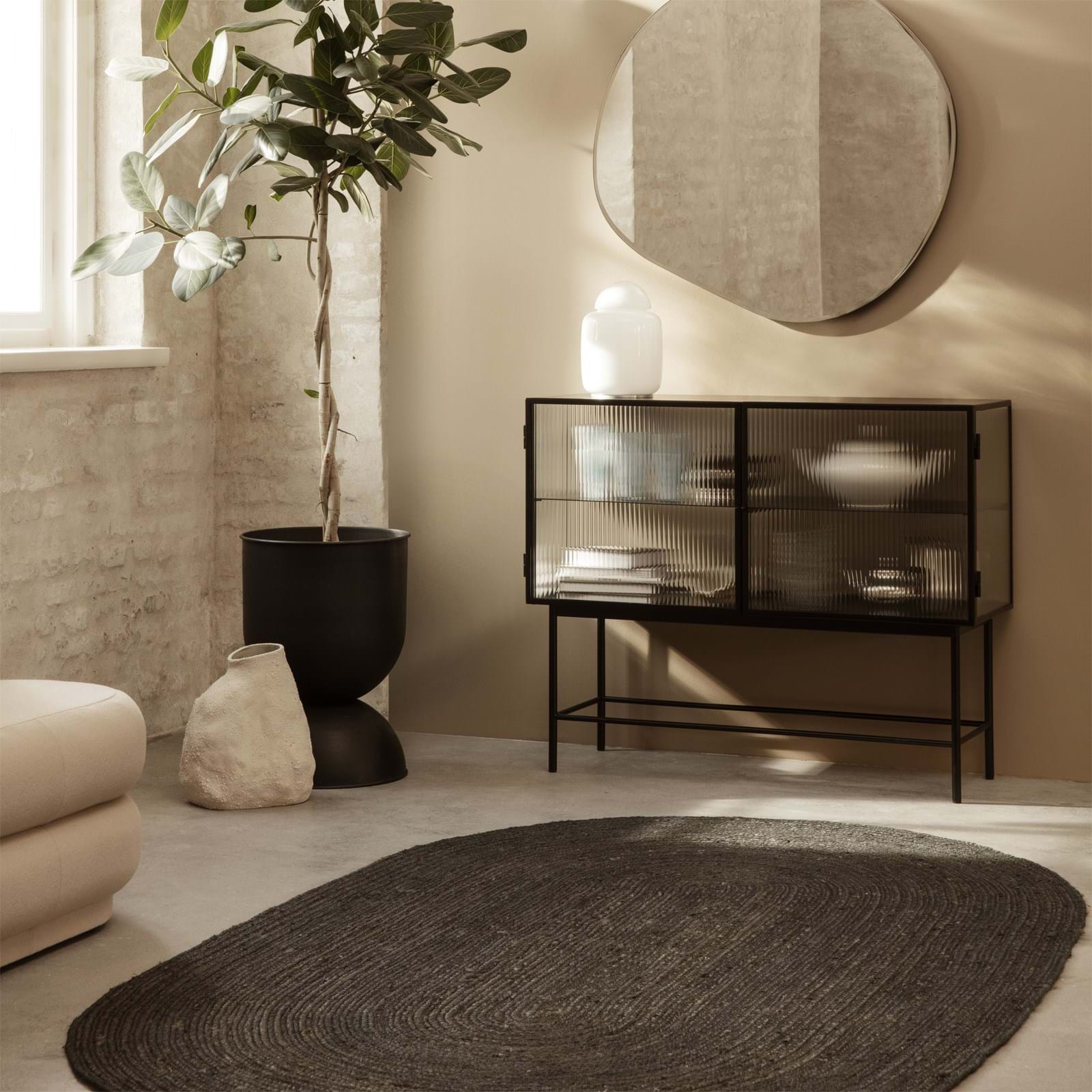 Hourglass Pot från Vålamagasinet Krukor och vaser, Ferm Living, Image-5