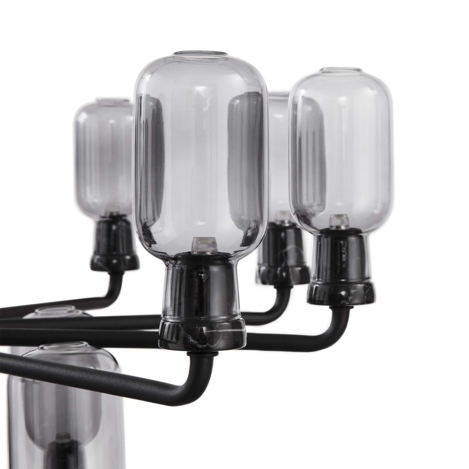 Amp Chandelier Small från Vålamagasinet Taklampor, Normann Copenhagen, Image-3