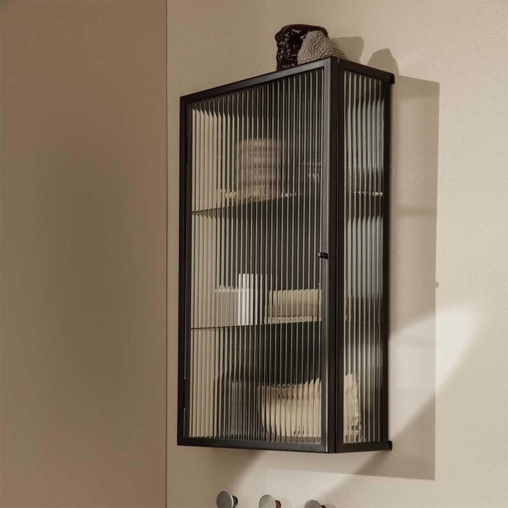 Haze Wall Cabinet från Vålamagasinet Skåp och vitrinskåp, Ferm Living, Image-3