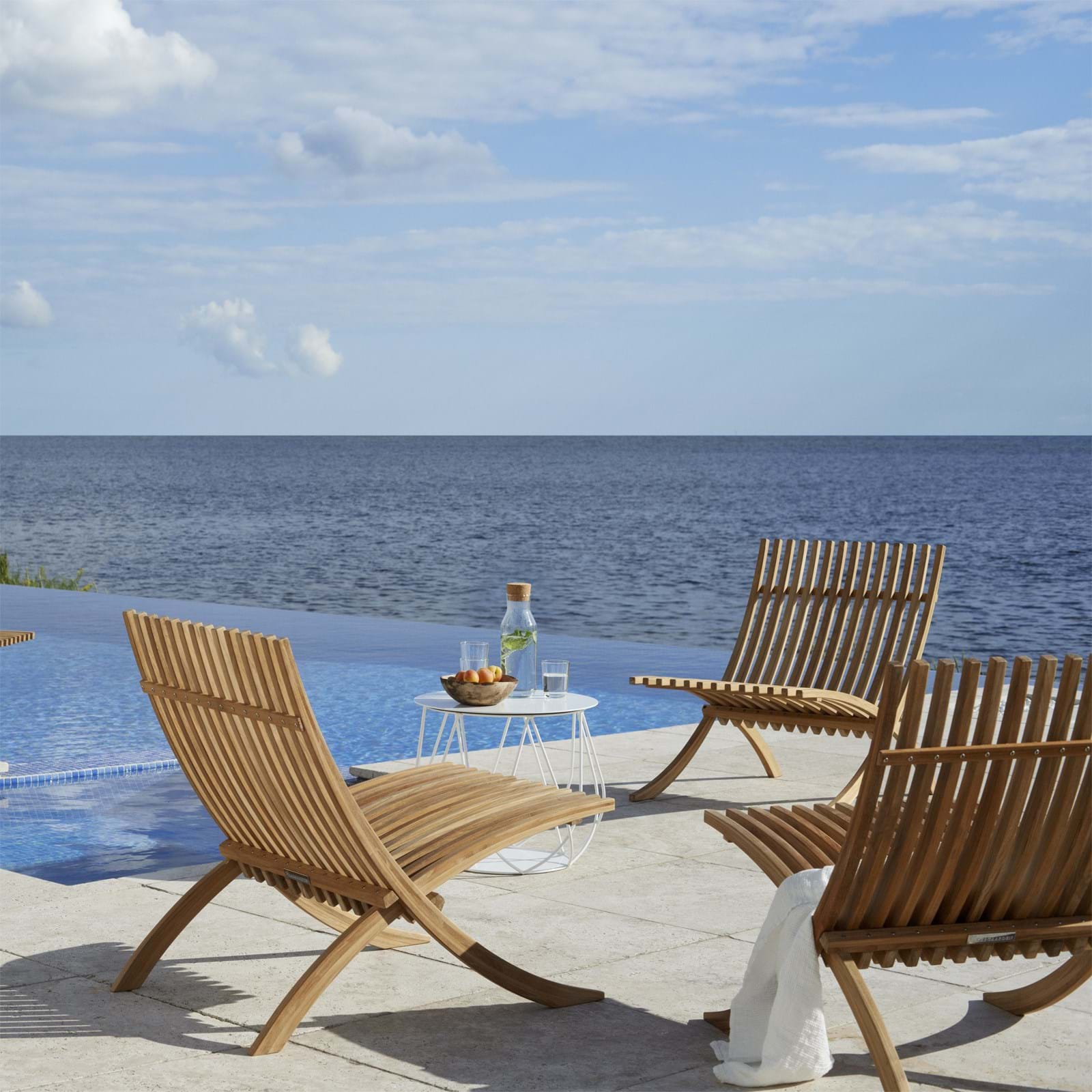 Nozib Lounger från Vålamagasinet Soffor och fåtöljer utemöbler, Skargaarden, Image-2