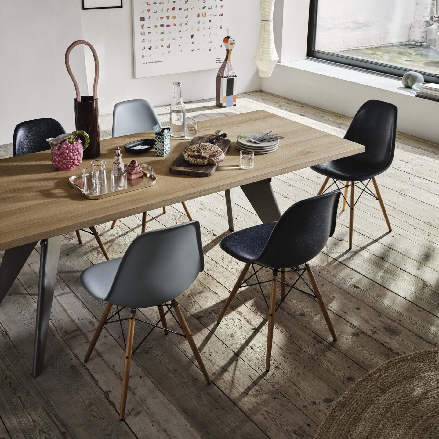 EM Table från Vålamagasinet Matbord, Vitra, Image-9