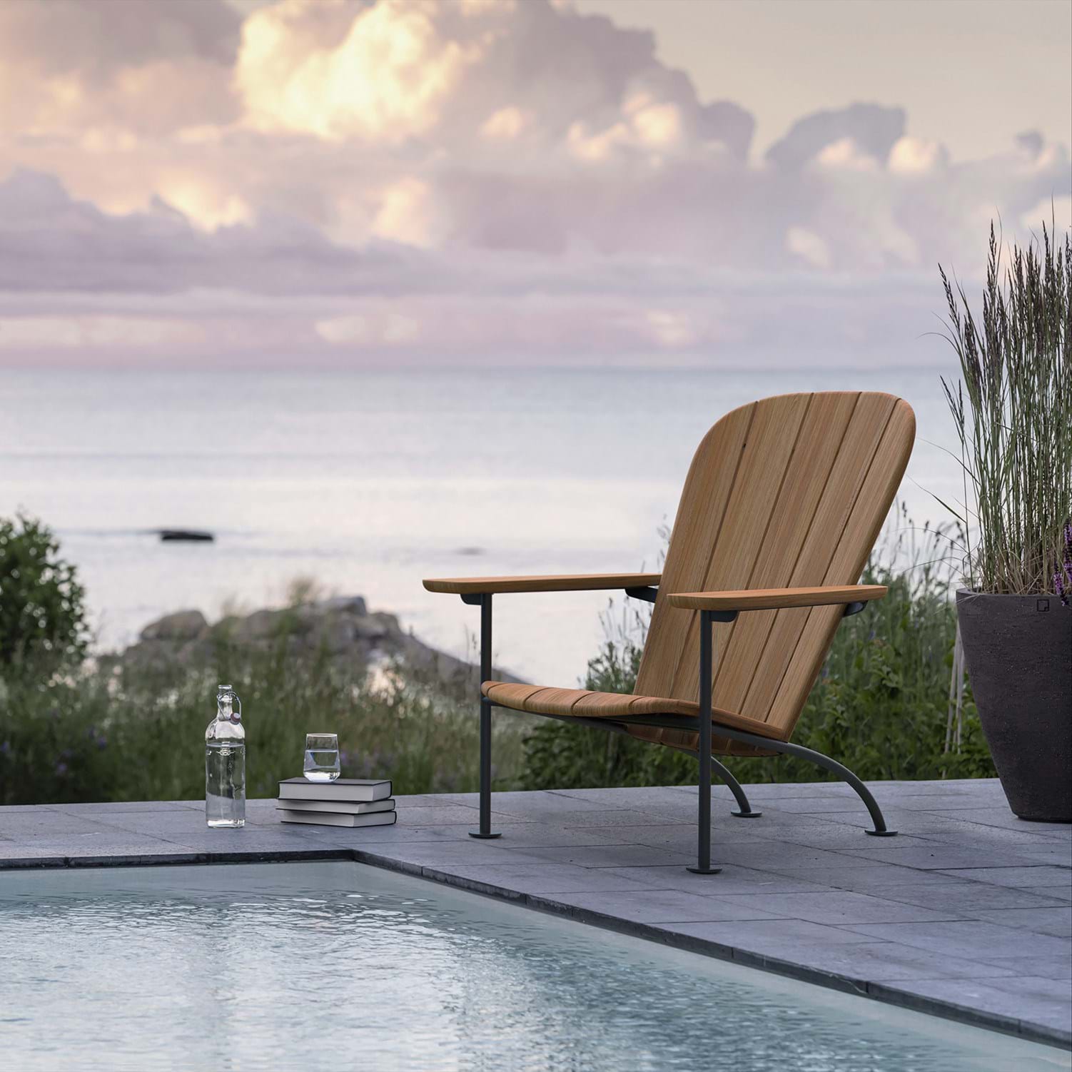 Böste Lounge Chair från Vålamagasinet Soffor och fåtöljer utemöbler, Skargaarden, Image-2