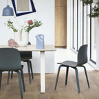 Visu Chair Wood Base från Vålamagasinet Matstolar, Muuto, Image-3