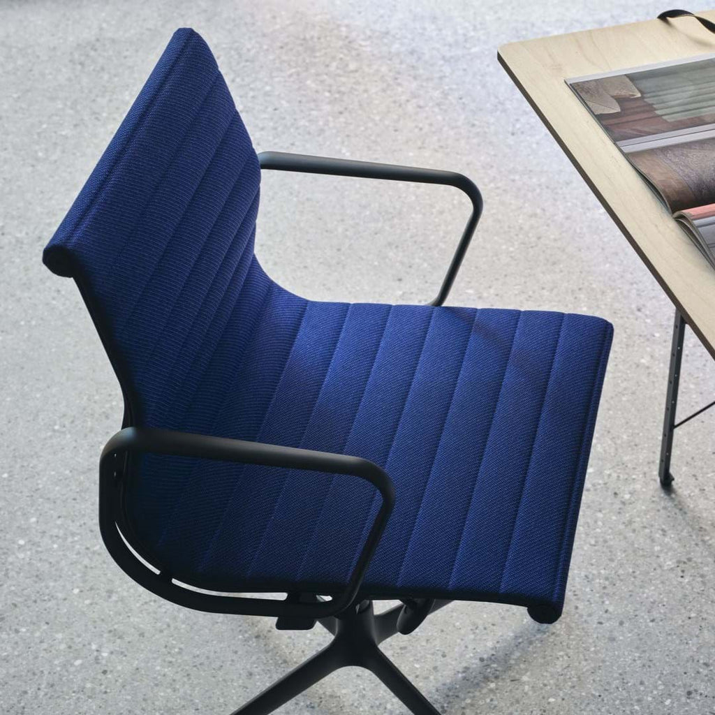 Aluminium Chair EA 131 från Vålamagasinet Skrivbordsstolar, Vitra, Image-11