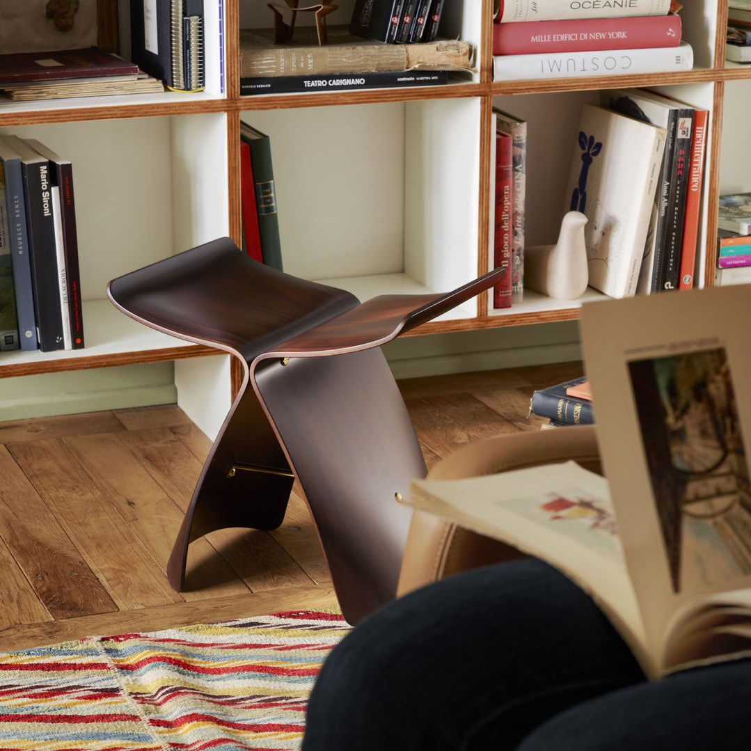 Butterfly Stool från Vålamagasinet Bänkar och pallar, Vitra, Image-4