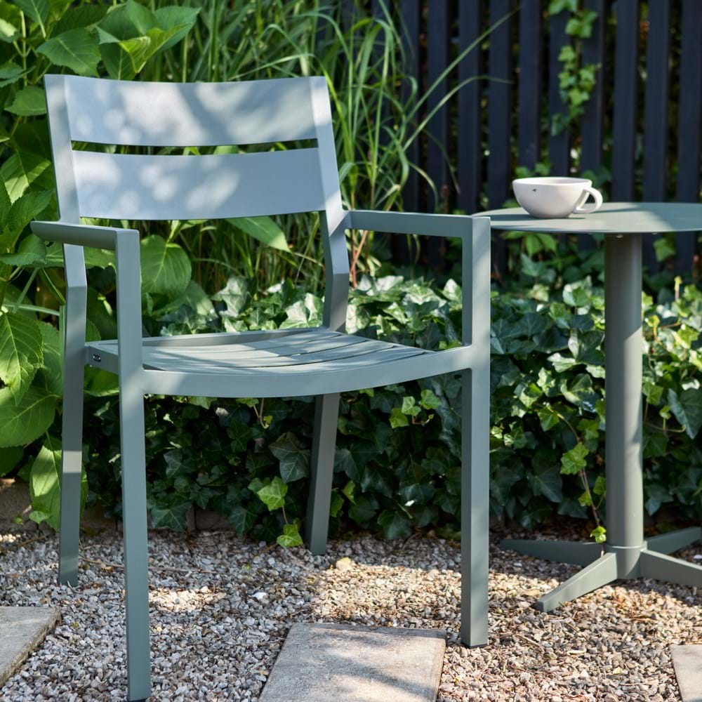 Delia Karmstol från Vålamagasinet Stolar utemöbler, Brafab, Image-2