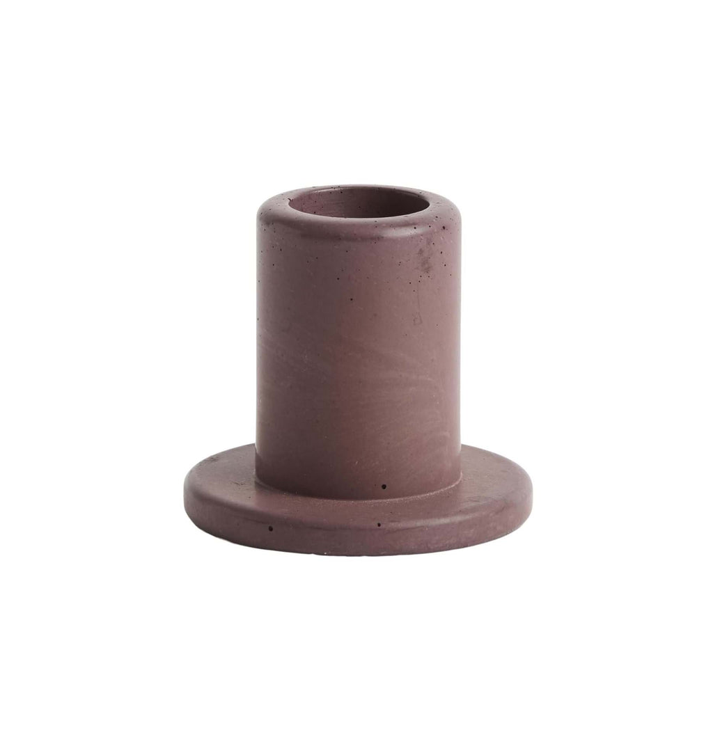 Tube Candleholder Concrete Small från Vålamagasinet Ljusstakar och ljuslyktor, HAY, Image-1