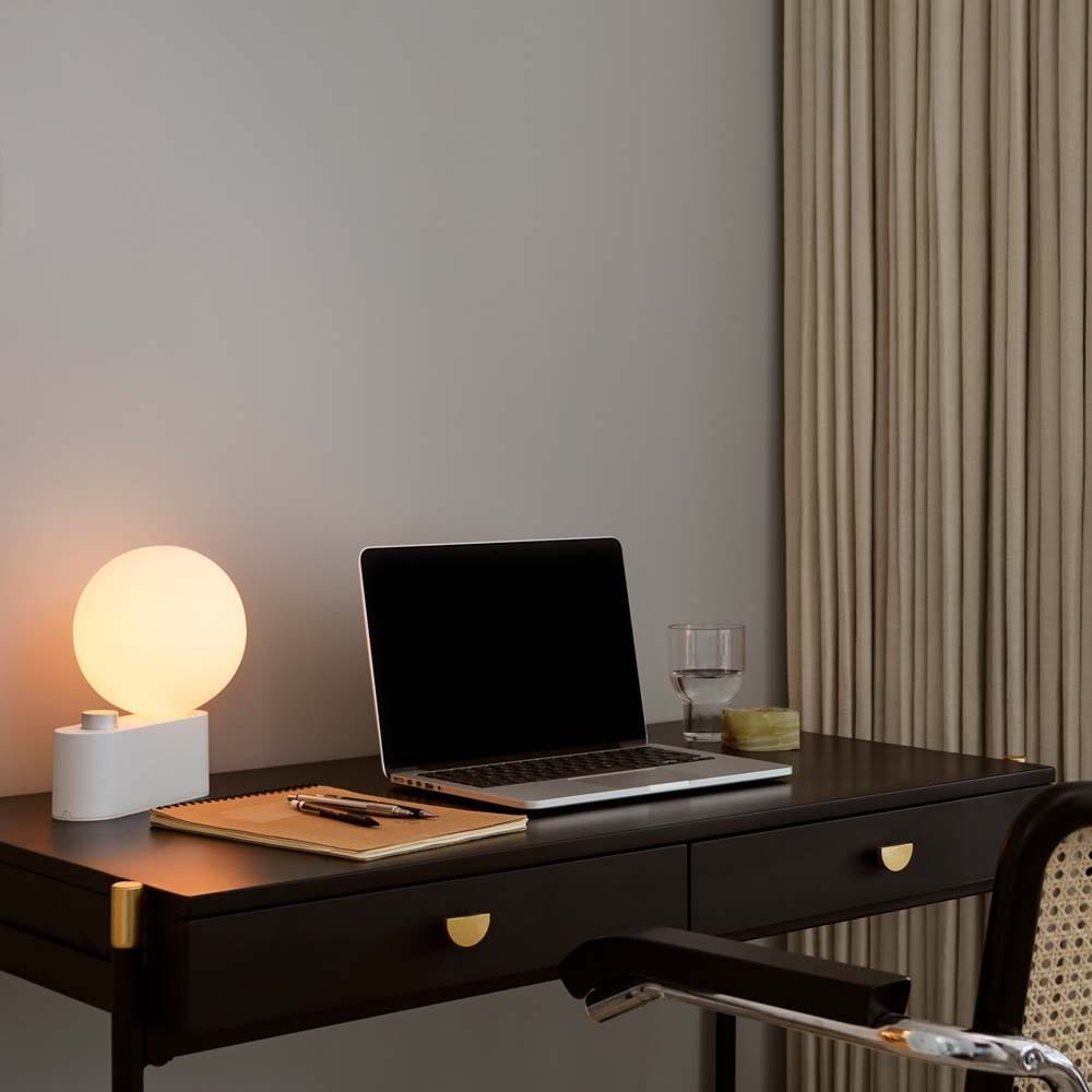 Alumina Table Lamp från Vålamagasinet Bordslampor, Tala, Image-7