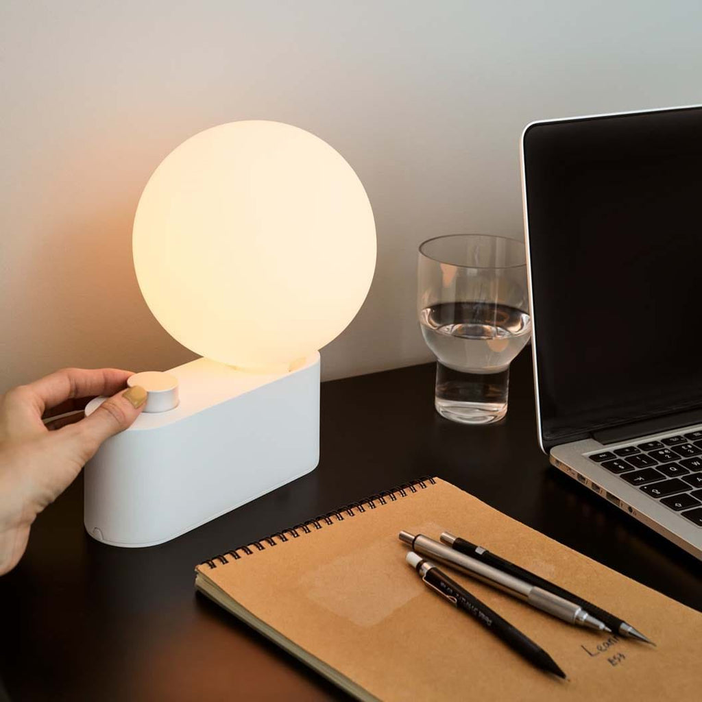 Alumina Table Lamp från Vålamagasinet Bordslampor, Tala, Image-5
