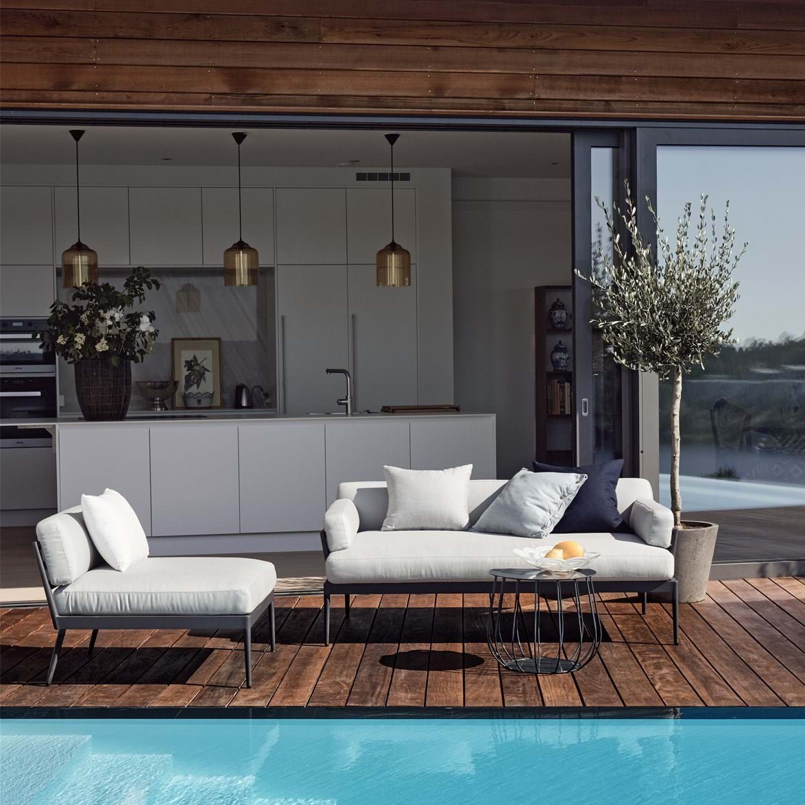 Anholt Soffa från Vålamagasinet Soffor och fåtöljer utemöbler, Skargaarden, Image-2