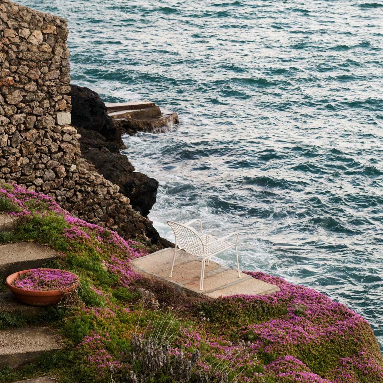 Thorvald SC101 Lounge Chair With Arms från Vålamagasinet Soffor och fåtöljer utemöbler, &Tradition, Image-5