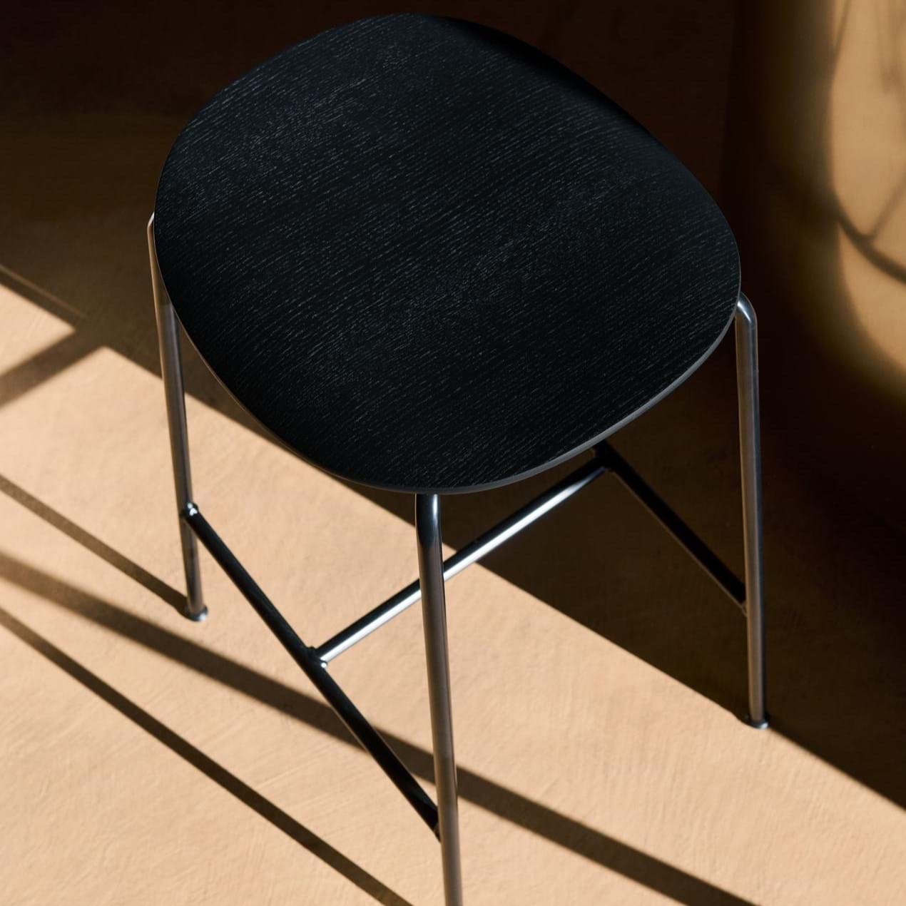 Pavilion AV37 från Vålamagasinet Pallar och bänkar, &Tradition, Image-4