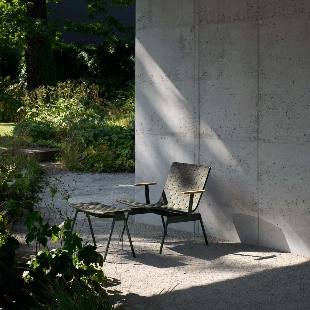 Ville AV45 Lounge Chair With Arms från Vålamagasinet Soffor och fåtöljer utemöbler, &Tradition, Image-2