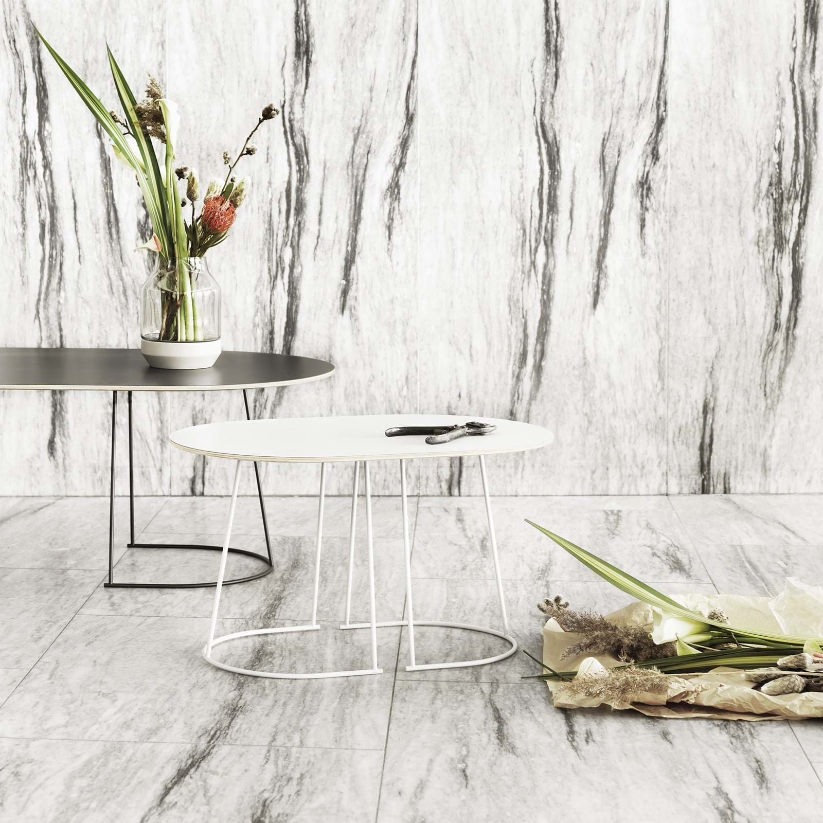 Airy Table Small från Vålamagasinet Soffbord, Muuto, Image-2