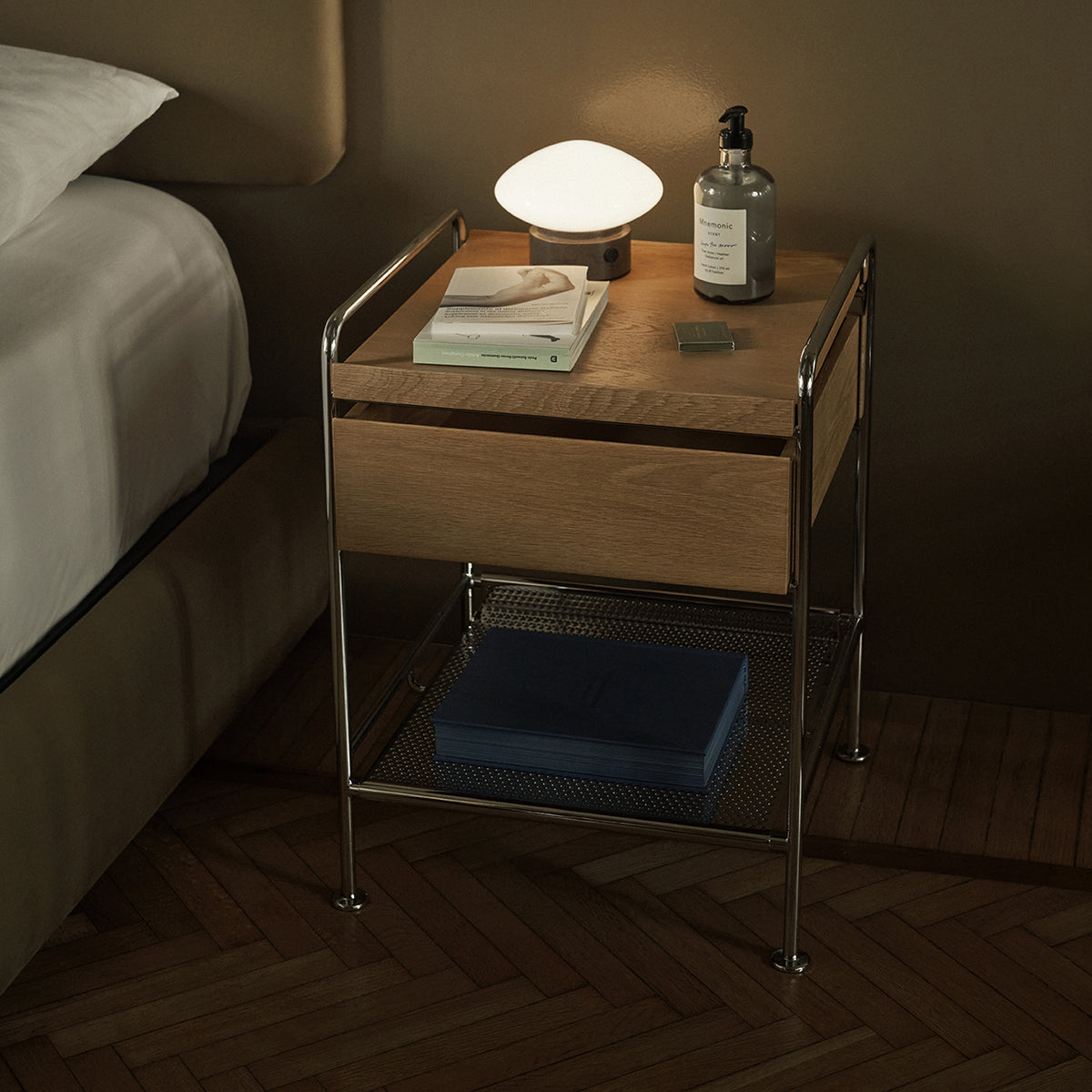 Alima NDS3 Side Table