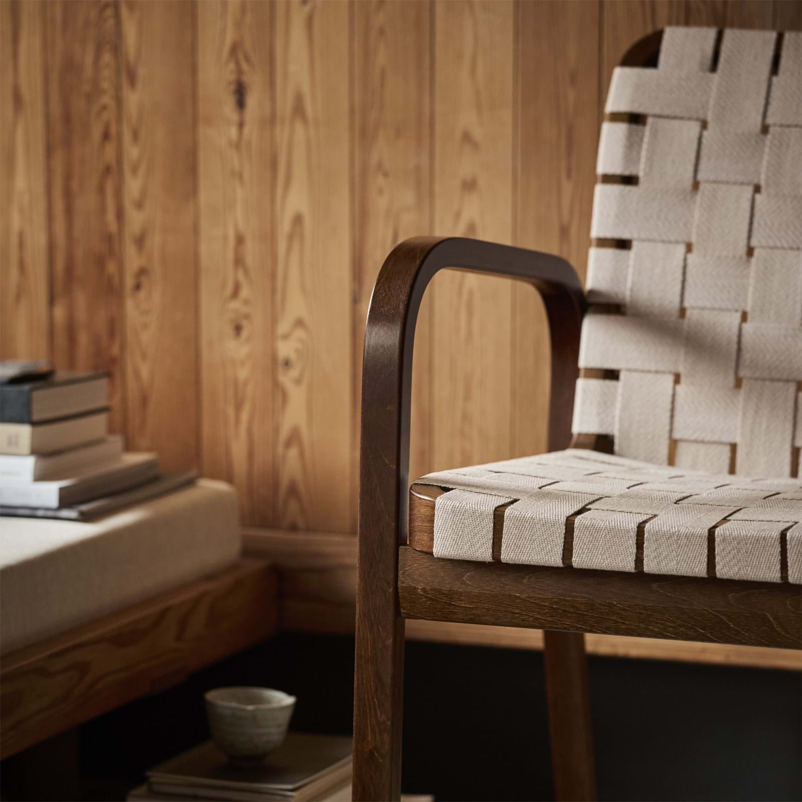 Armchair 45 från Vålamagasinet Matstolar, Artek, Image-7