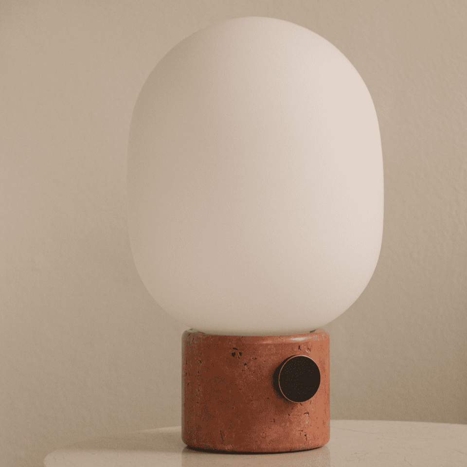 JWDA Table Lamp Large från Vålamagasinet Bordslampor, Audo Copenhagen, Image-3