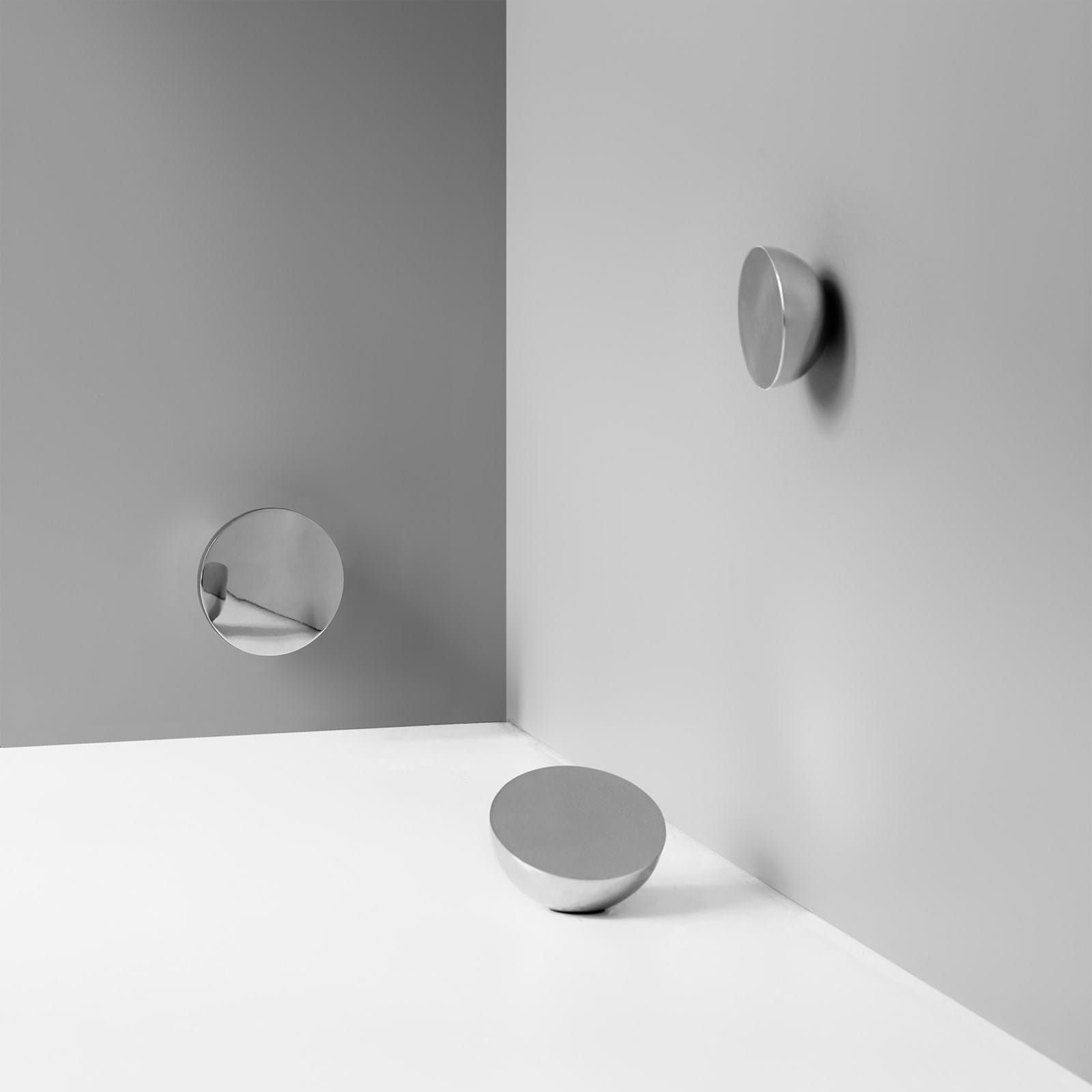 Aura Table Mirror från Vålamagasinet Speglar, New Works, Image-3