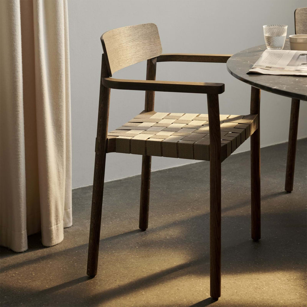 Betty TK9 Armchair från Vålamagasinet Matstolar, &Tradition, Image-3