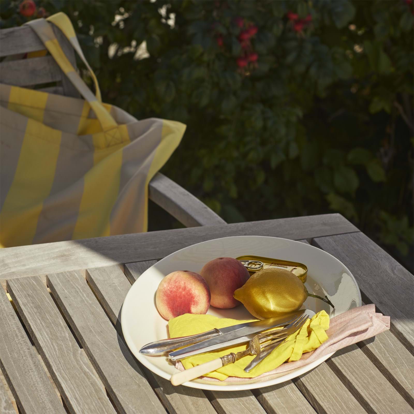 Ballare Table - Teak från Vålamagasinet Matbord utemöbler, Skagerak, Image-4