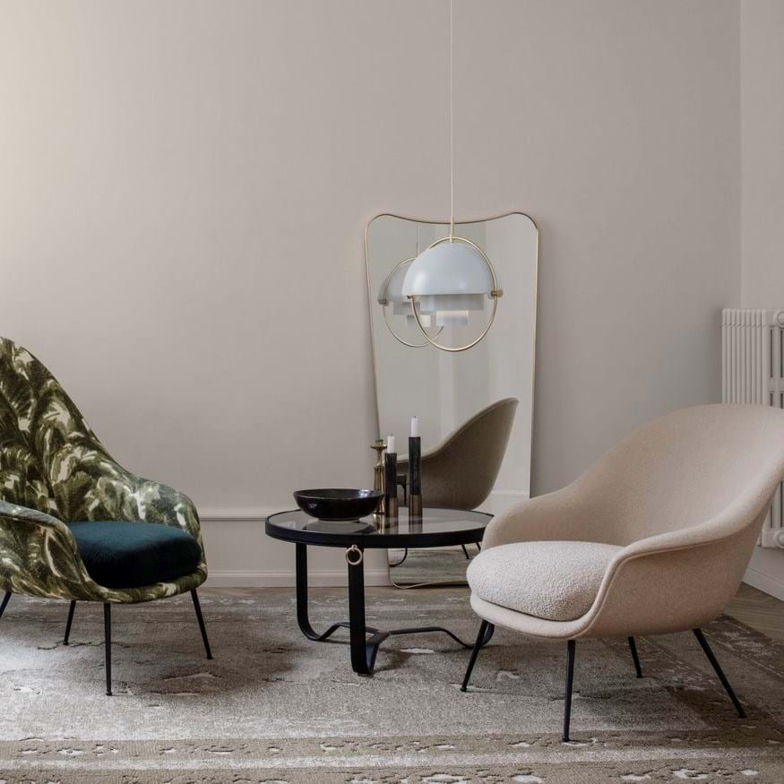 F.A.33 Rectangular Mirror 146x70 cm från Vålamagasinet Speglar, Gubi, Image-5