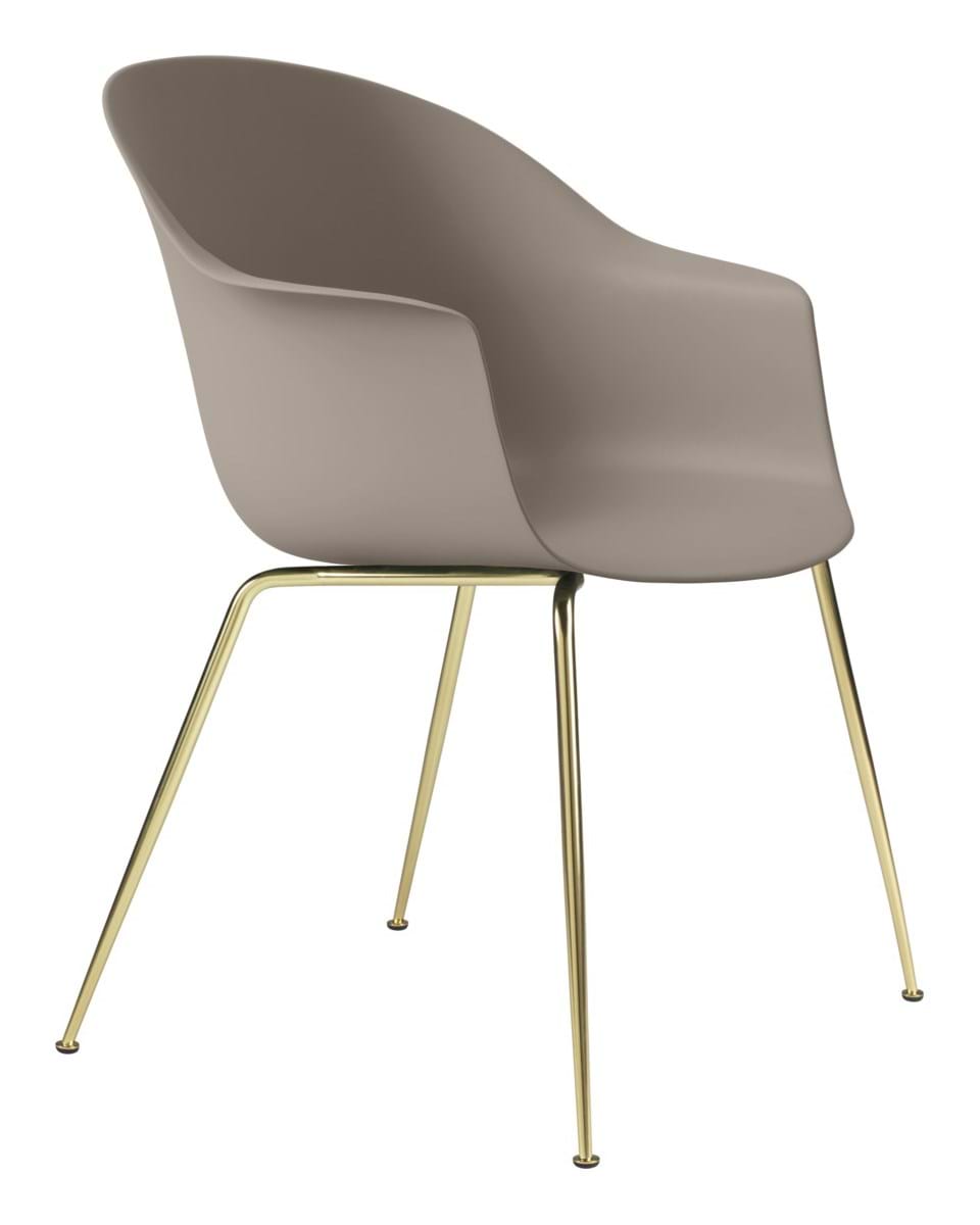Bat Dining Chair Conic Base Brass Semi från Vålamagasinet Matstolar, Gubi, Image-1
