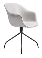 Bat Meeting Chair Fully Upholstered Swivel Base Black från Vålamagasinet Skrivbordsstolar, Gubi, Image-1