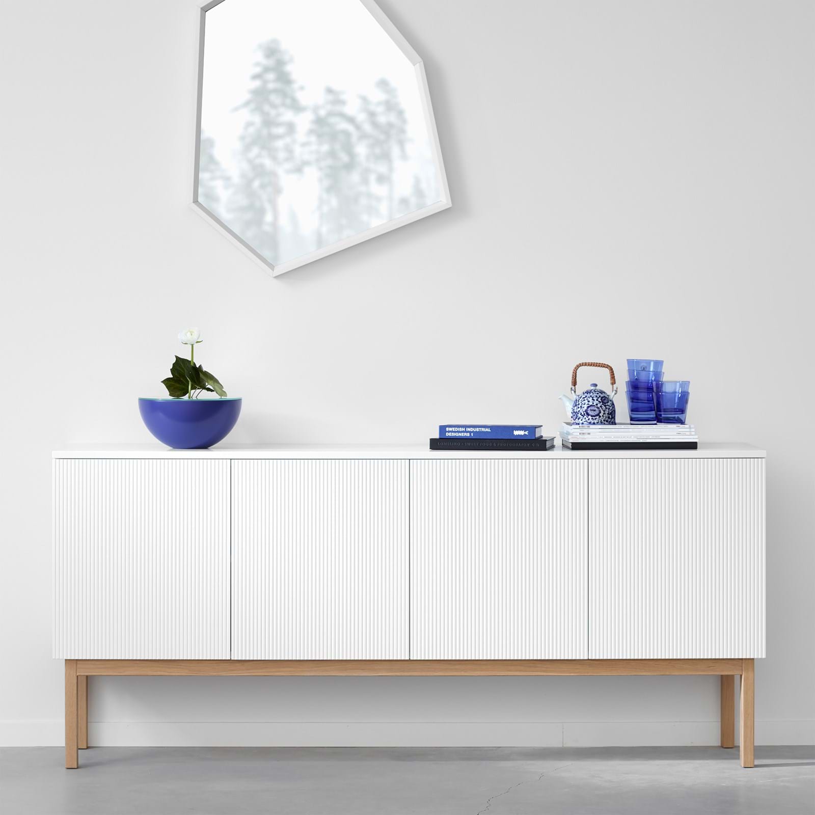 Beam Cabinet With Frame från Vålamagasinet Skänkar och sideboards, A2 Designers, Image-2