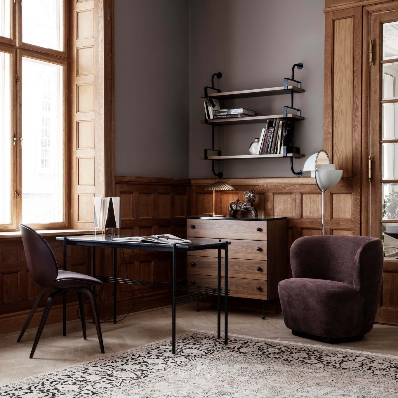 Stay Lounge Chair Small Fixed Base från Vålamagasinet Fåtöljer, Gubi, Image-2