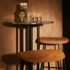 Beetle Bar Stool Fully Upholstered Black Matt Base från Vålamagasinet Barstolar, Gubi, Image-4