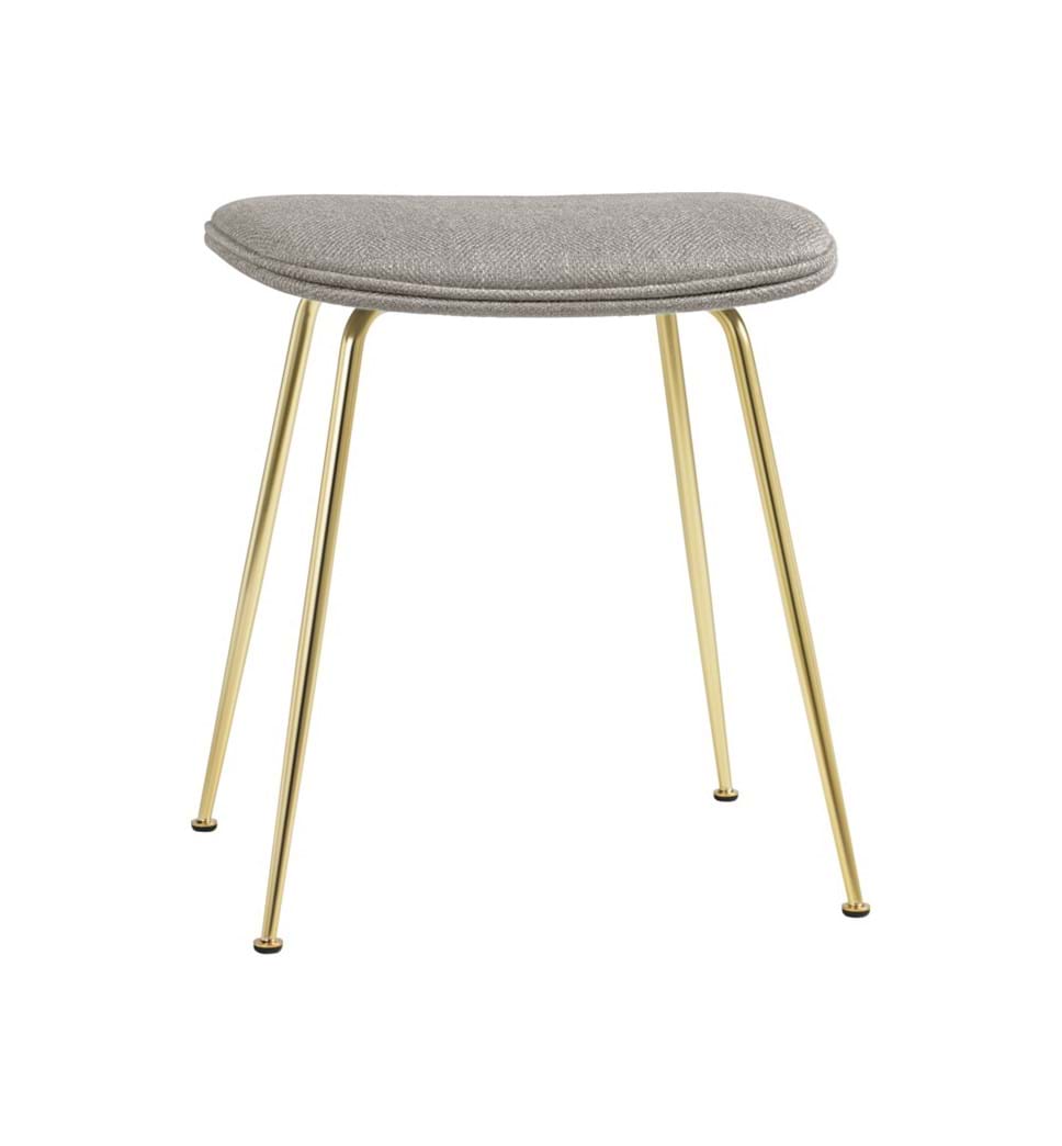 Beetle Stool Fully Upholstered Brass Semi Matt Base från Vålamagasinet Pallar och bänkar, Gubi, Image-1