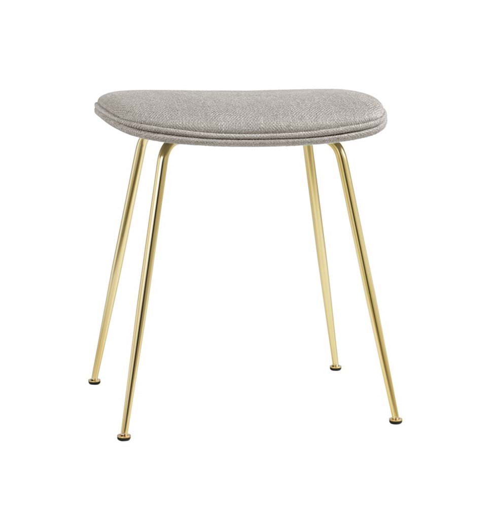 Beetle Stool Fully Upholstered Brass Semi Matt Base från Vålamagasinet Pallar och bänkar, Gubi, Image-1