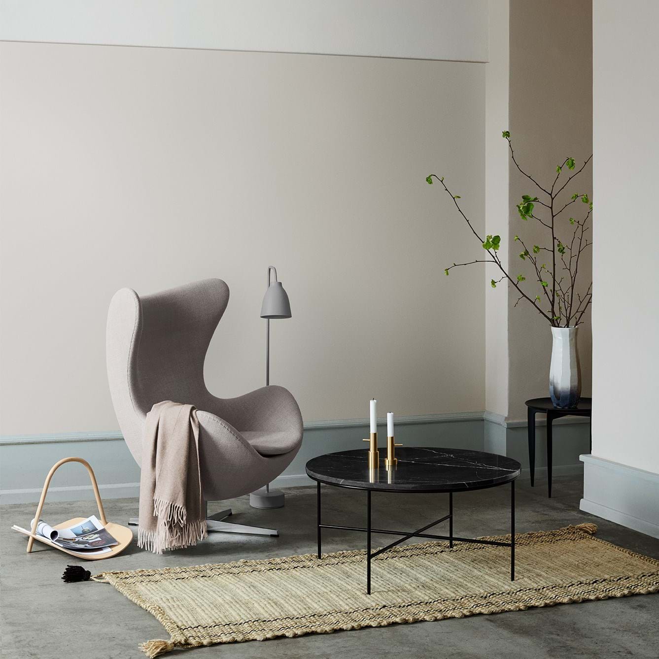 Benjamin Hubert Korg från Vålamagasinet Tidningsställ, Fritz Hansen, Image-2