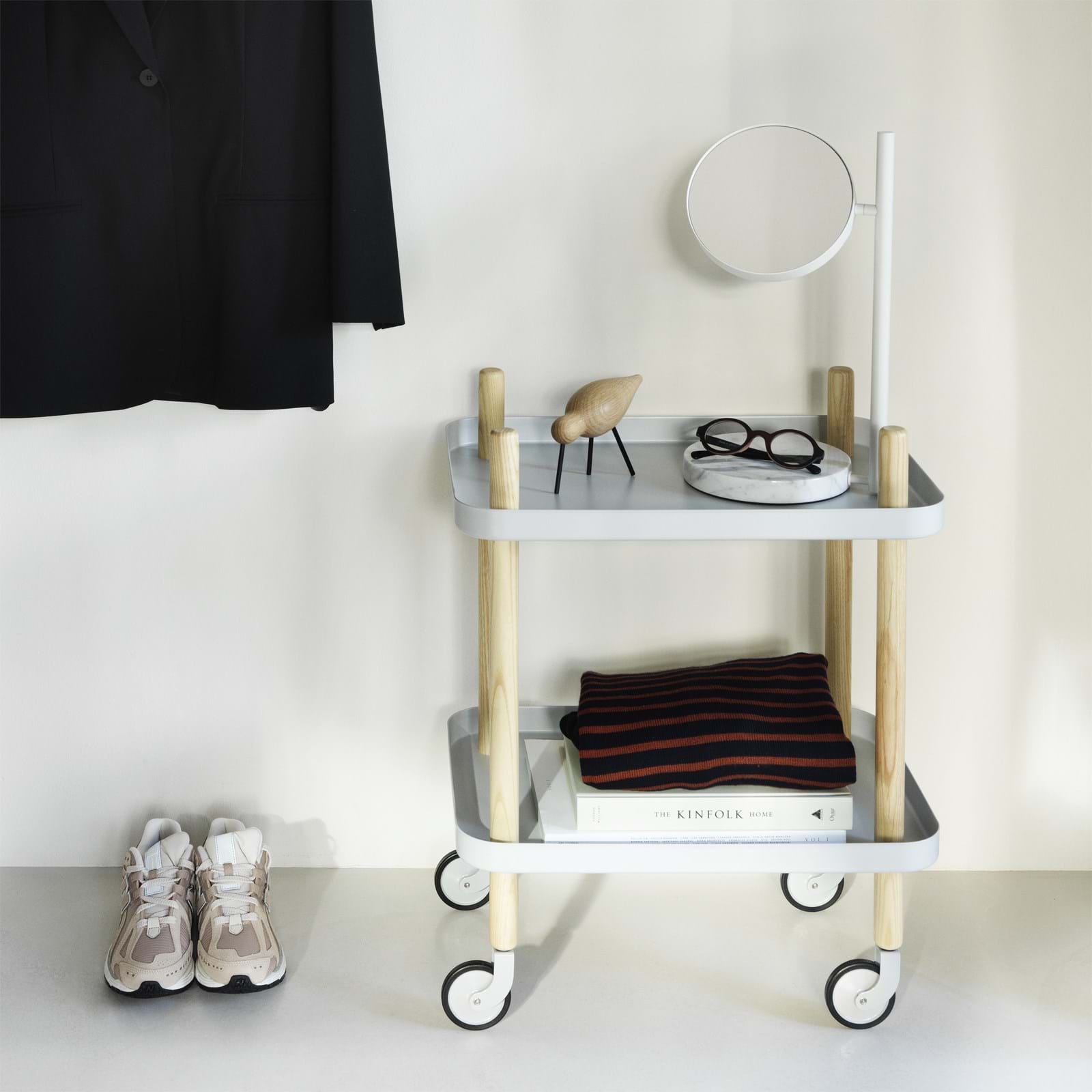 Pose Mirror från Vålamagasinet Speglar, Normann Copenhagen, Image-2