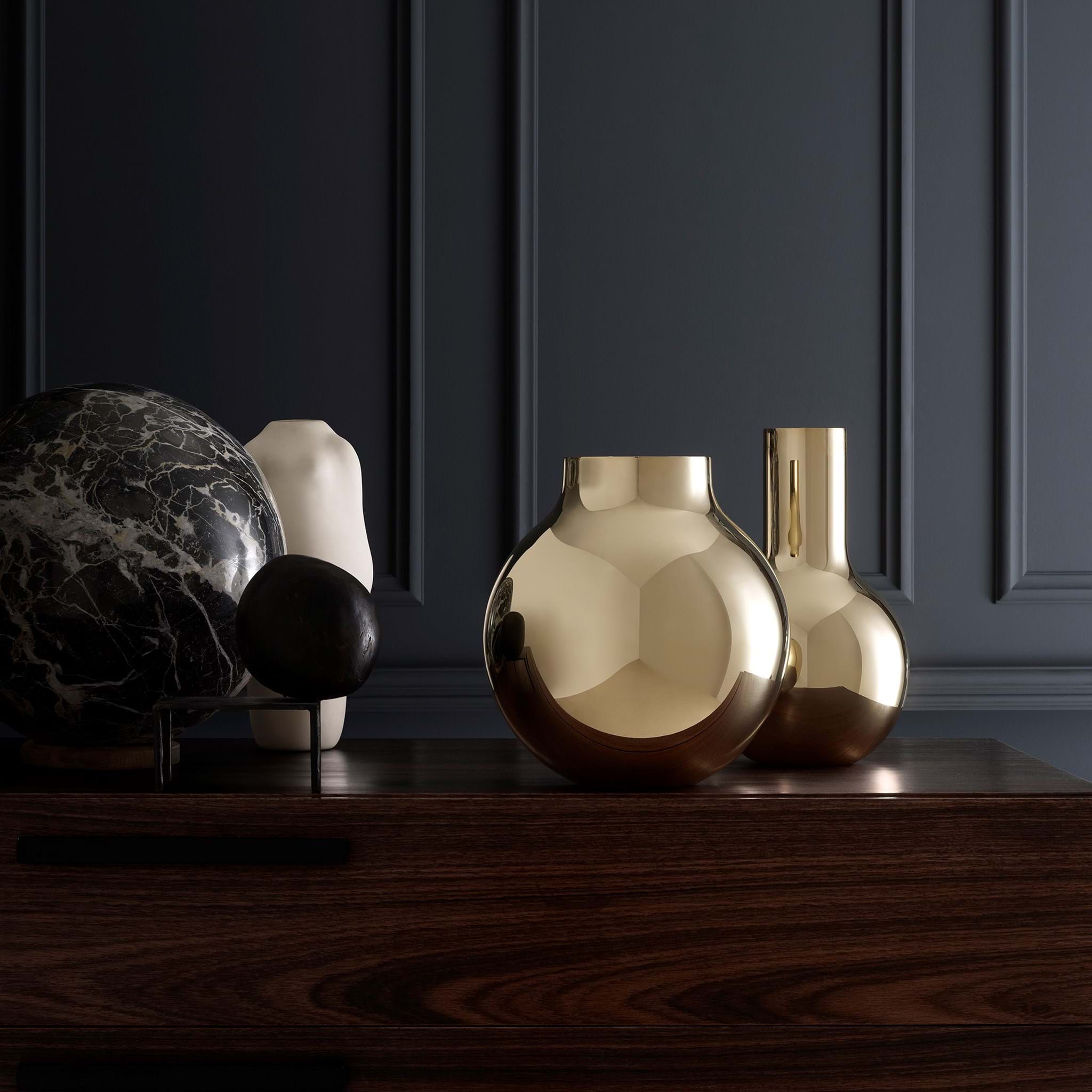 Boule Vase Small från Vålamagasinet Krukor och vaser, Skultuna, Image-2