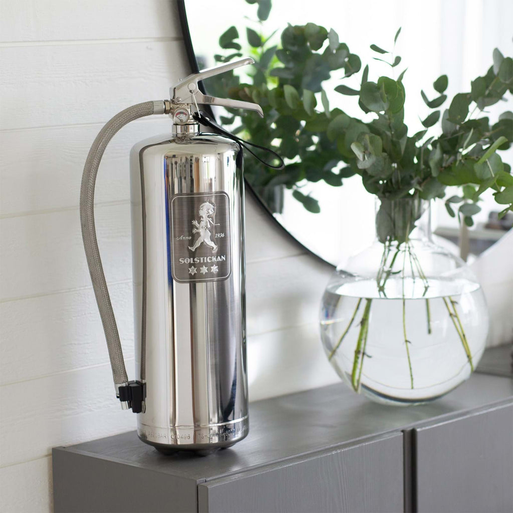 Solstickan Brandsläckare 6 kg Design Edition Steel från Vålamagasinet Övriga inredningsdetaljer, Solstickan, Image-2