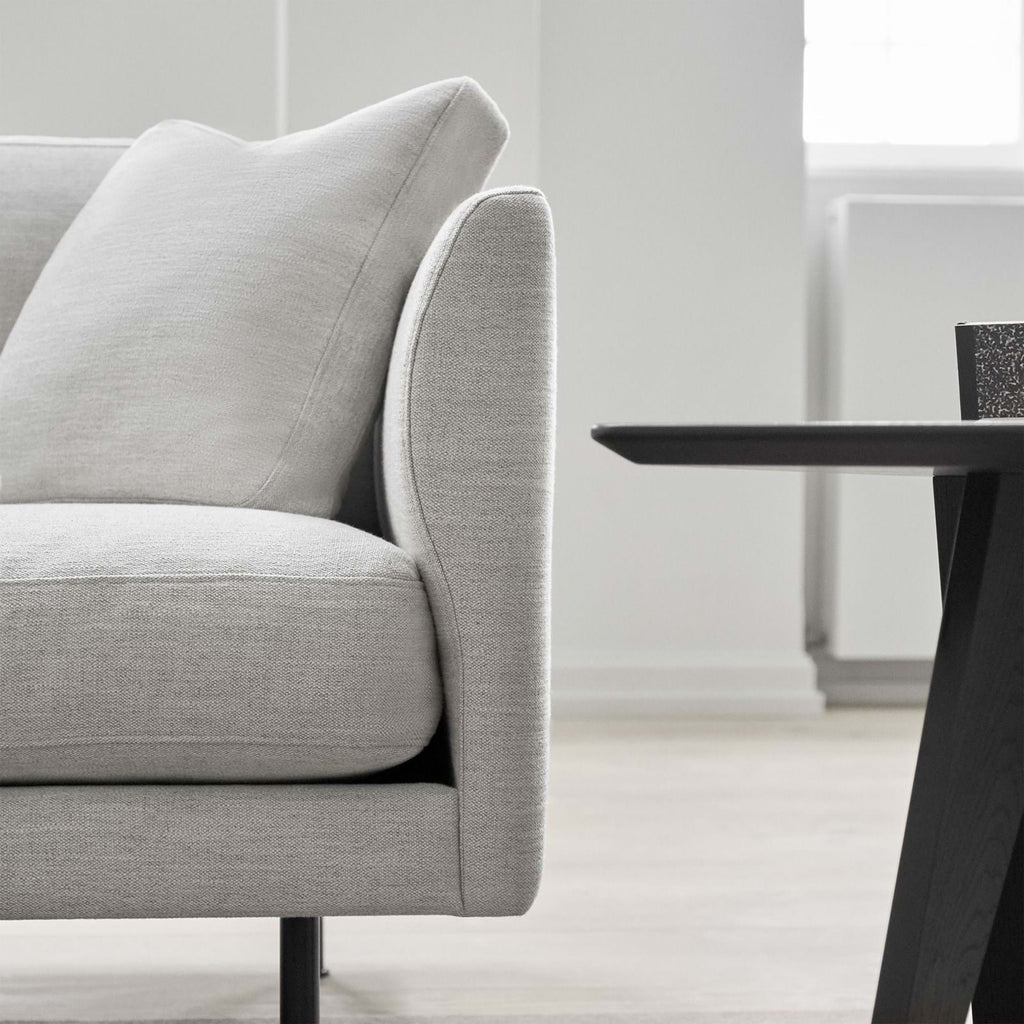 Calmo 2-Seater 95 Wood Base från Vålamagasinet Soffor, Fredericia, Image-5