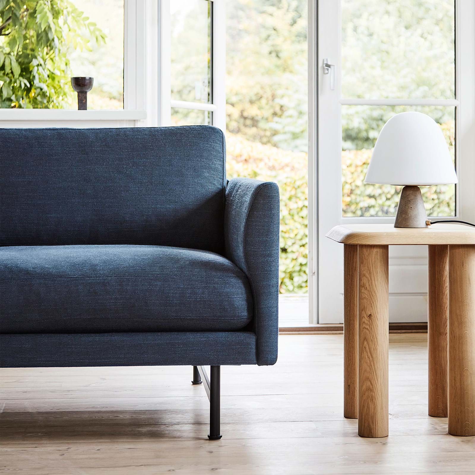 Calmo 2-Seater 95 Metal Base från Vålamagasinet Soffor, Fredericia, Image-2